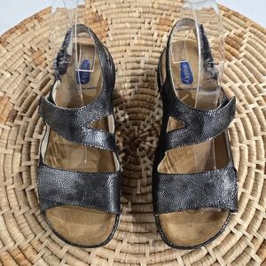 Wolky Iridescent Black Sandals 7-7.5